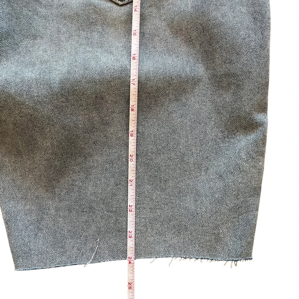 True Religion Mens Ricky Relaxed Straight Denim Shorts Light Breezy Wash 40‎ NWT